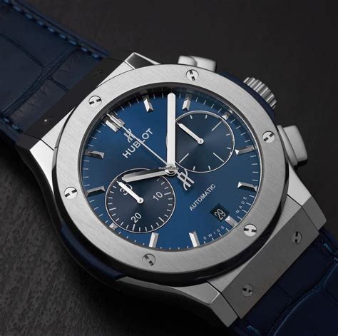 cronografo hublot quartz|hublot titanium chronograph.